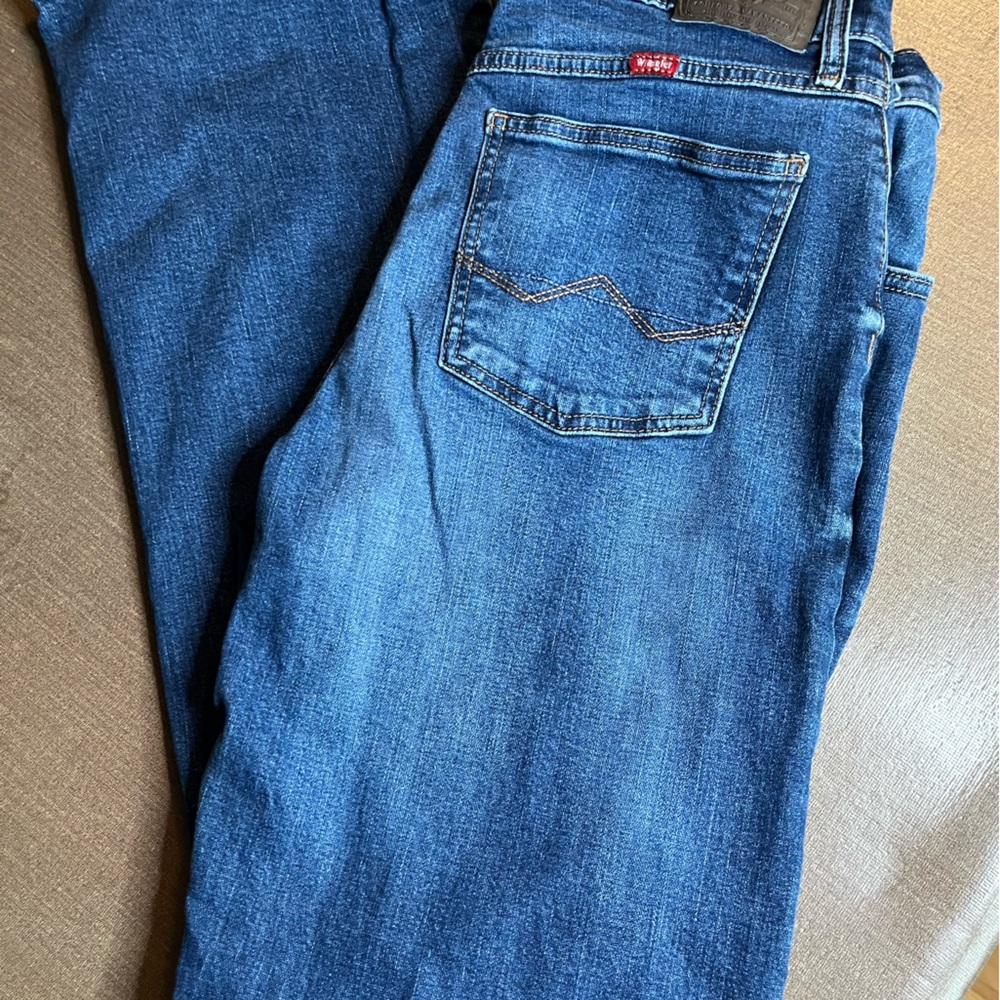 Wrangler 32x34 Blue Jeans Relaxed Boot Cut